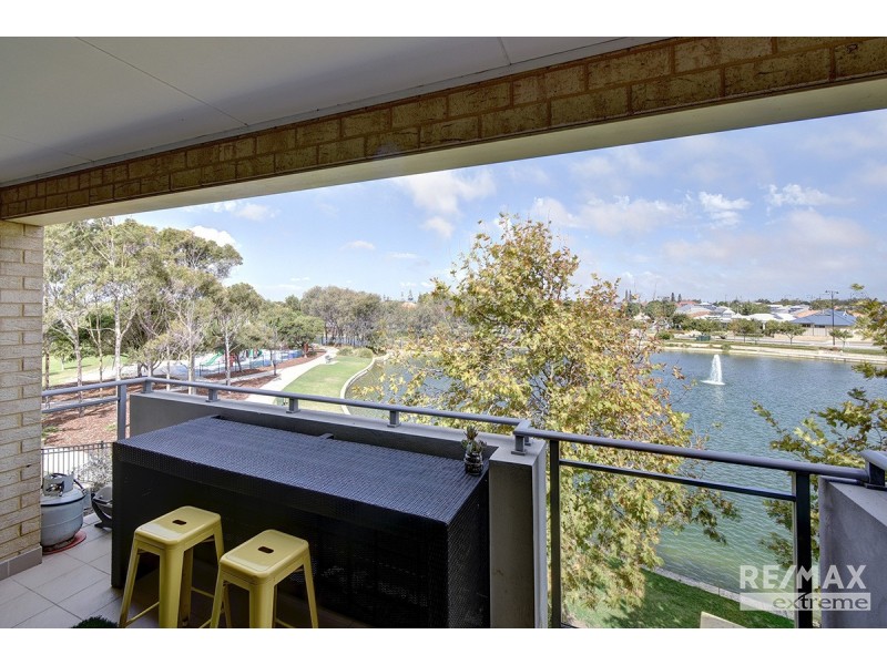 3/10 Burnley Way, Butler WA 6036