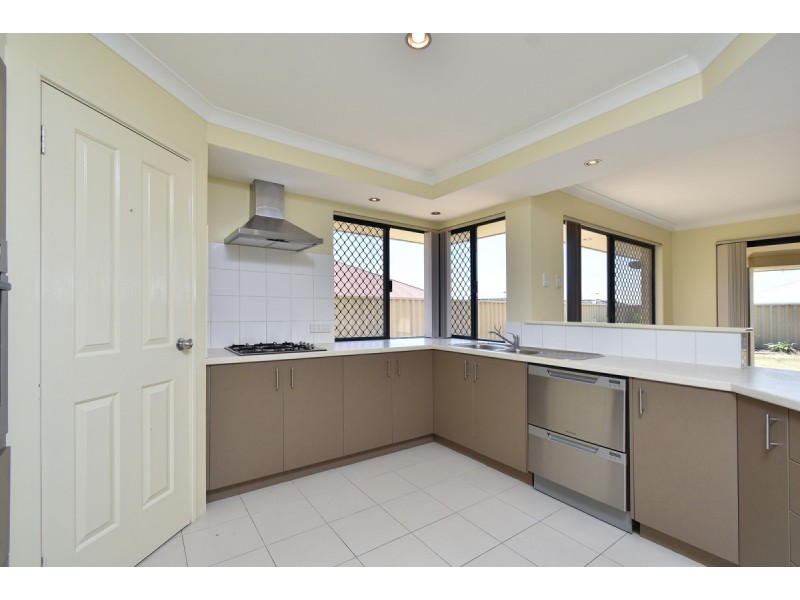 4 Kartner Road, Tapping WA 6065