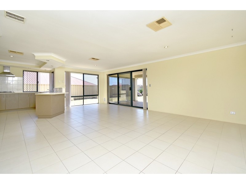 4 Kartner Road, Tapping WA 6065