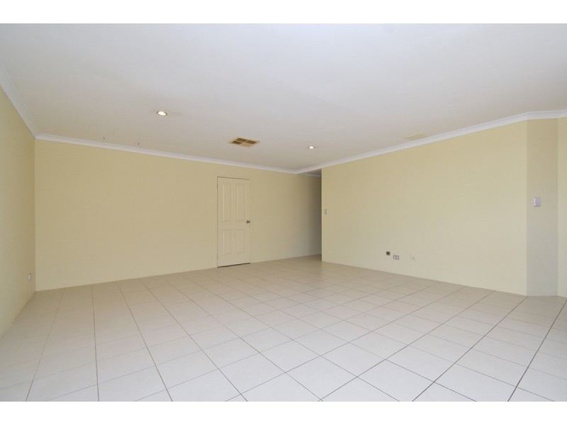 4 Kartner Road, Tapping WA 6065