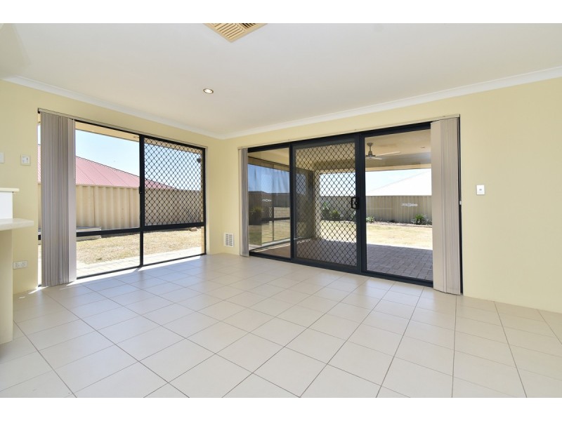 4 Kartner Road, Tapping WA 6065