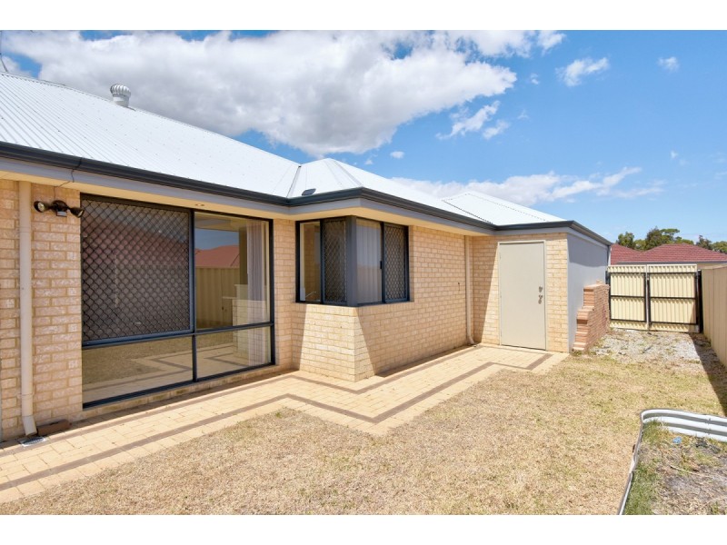 4 Kartner Road, Tapping WA 6065