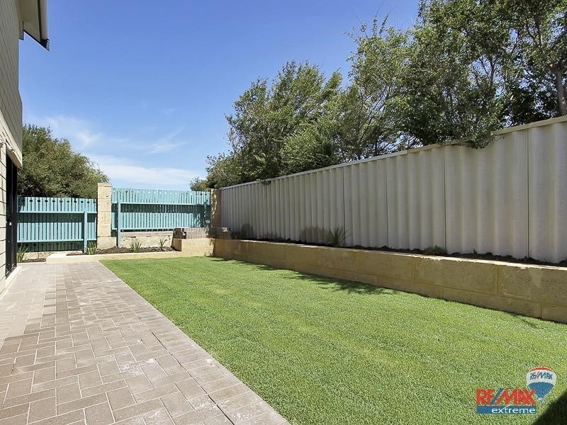 6/49 Discovery Circuit, Iluka WA 6028