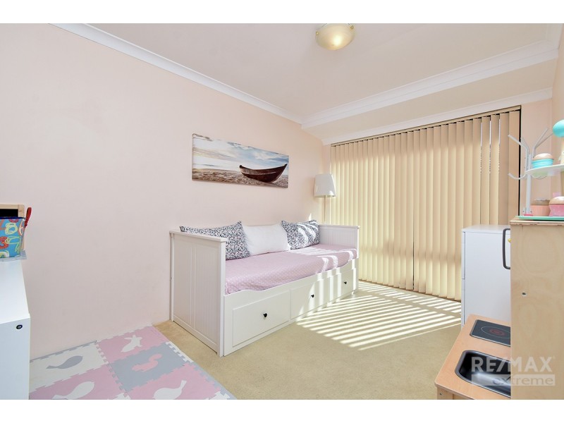 12 Crofton Cove, Mindarie WA 6030