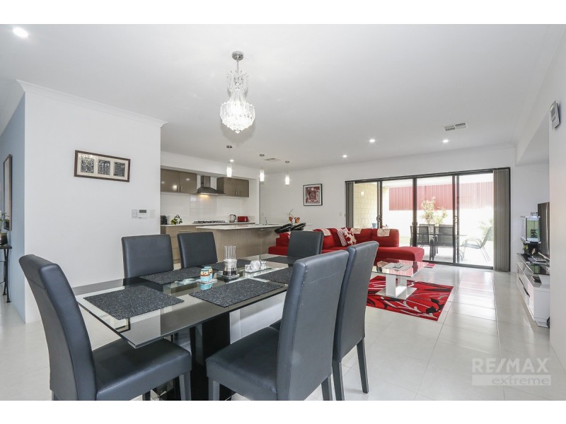 54 Cabernet Loop, Pearsall WA 6065