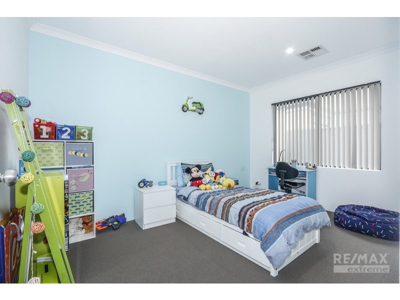 54 Cabernet Loop, Pearsall WA 6065