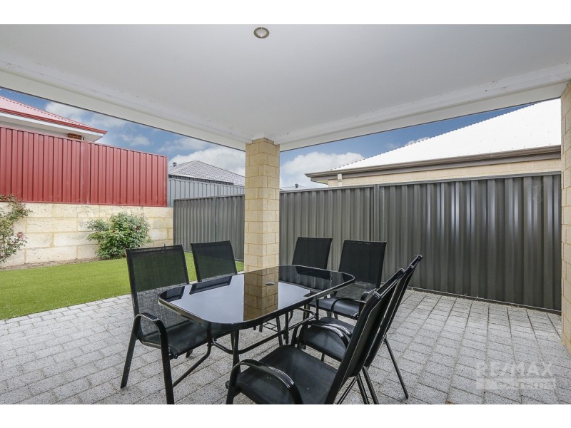 54 Cabernet Loop, Pearsall WA 6065