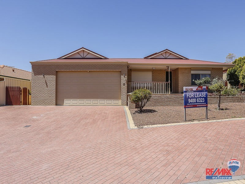 15 Greenock Gardens, Kinross WA 6028