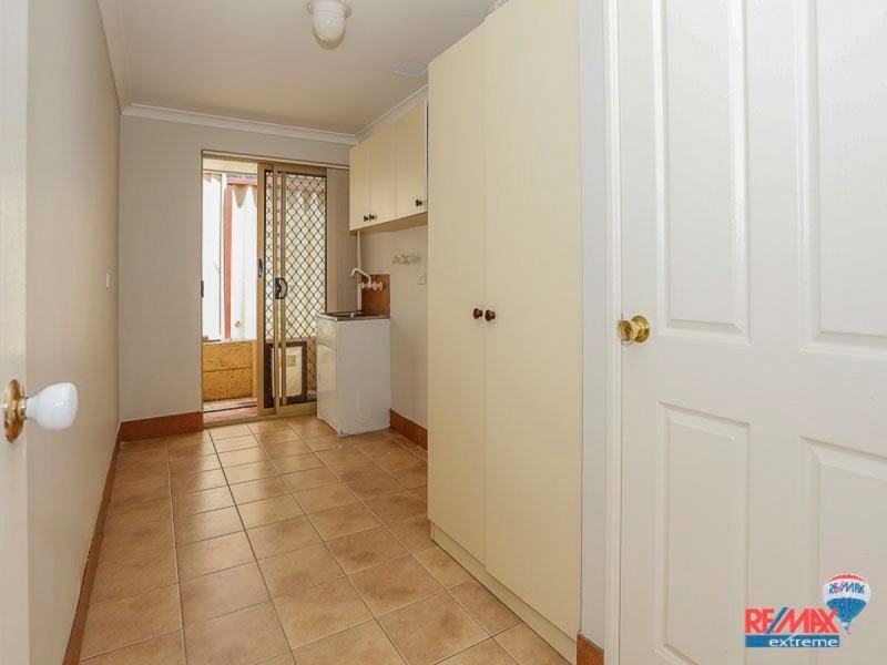 15 Greenock Gardens, Kinross WA 6028