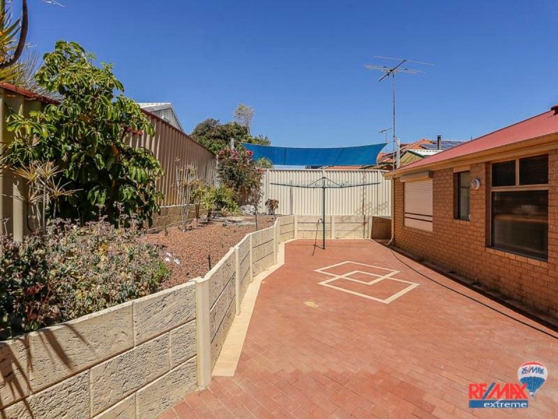 15 Greenock Gardens, Kinross WA 6028