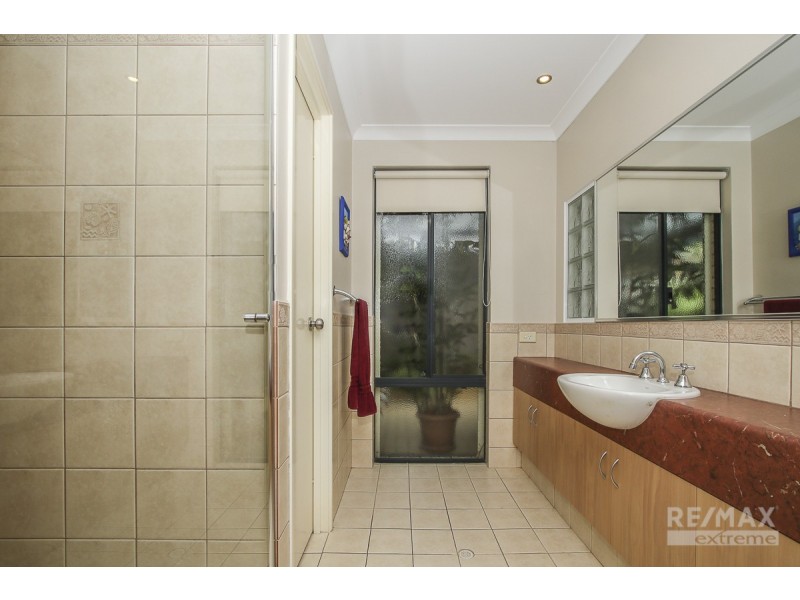 5 Karalla Elbow, Quinns Rocks WA 6030