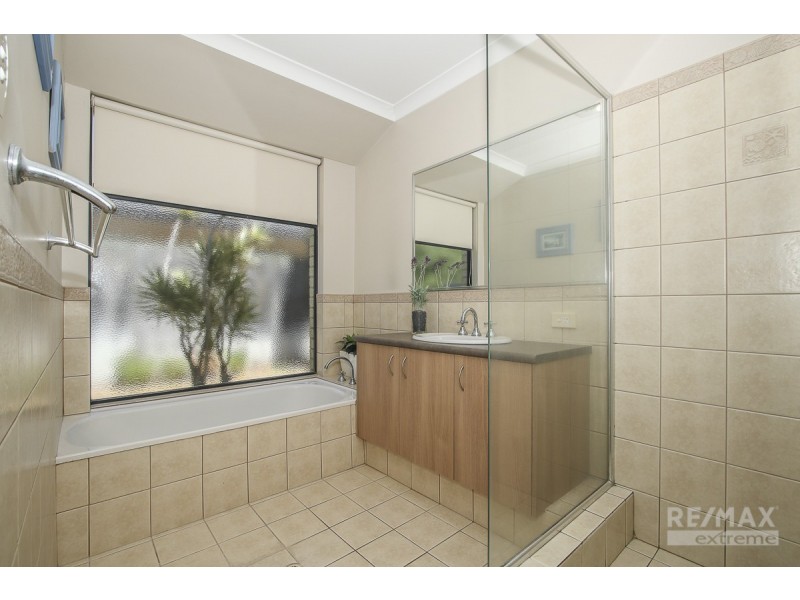 5 Karalla Elbow, Quinns Rocks WA 6030