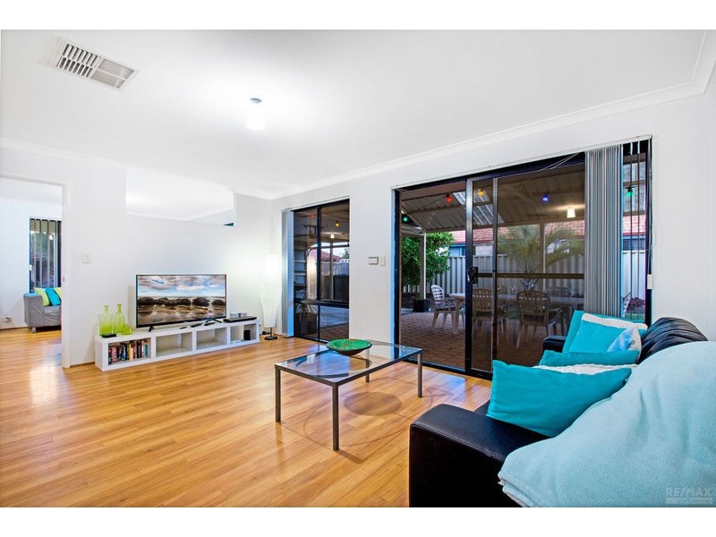 5 Tidworth Elbow, Butler WA 6036