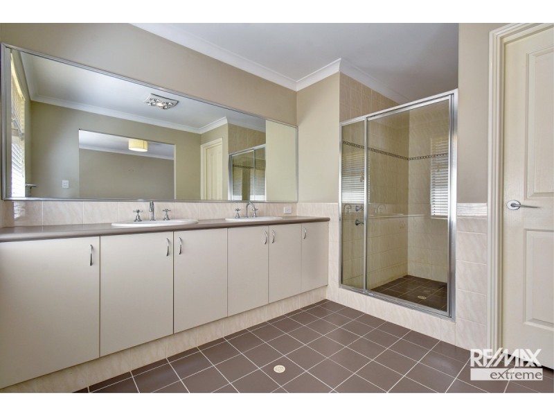 15 Agasse Way, Tapping WA 6065