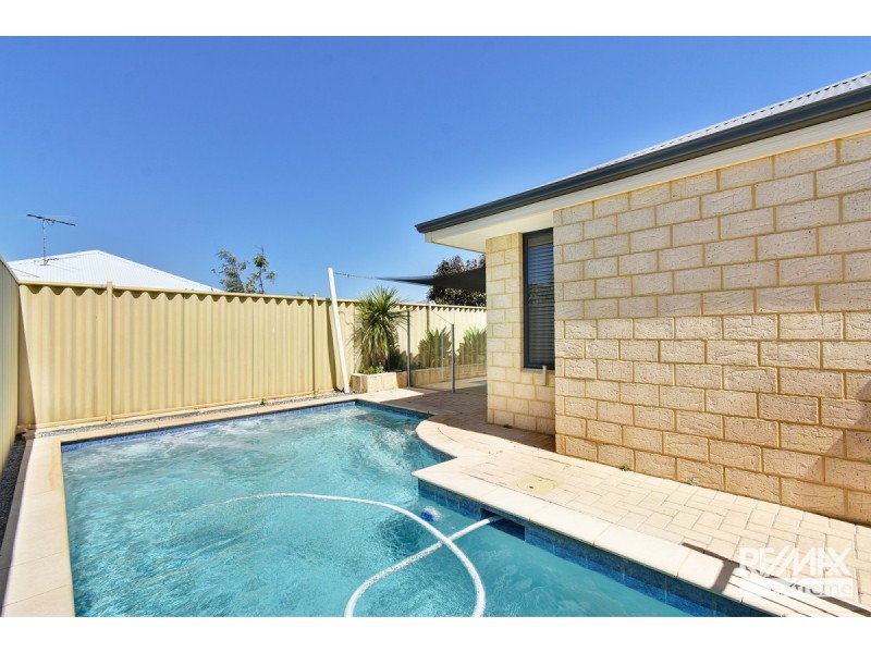 15 Agasse Way, Tapping WA 6065