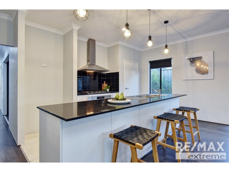 50 Fishbone Turn, Banksia Grove WA 6031