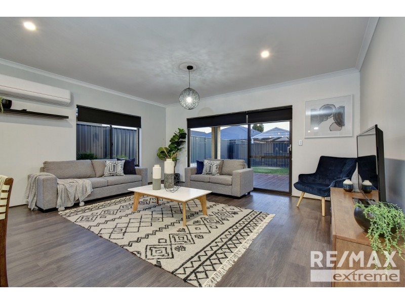 50 Fishbone Turn, Banksia Grove WA 6031