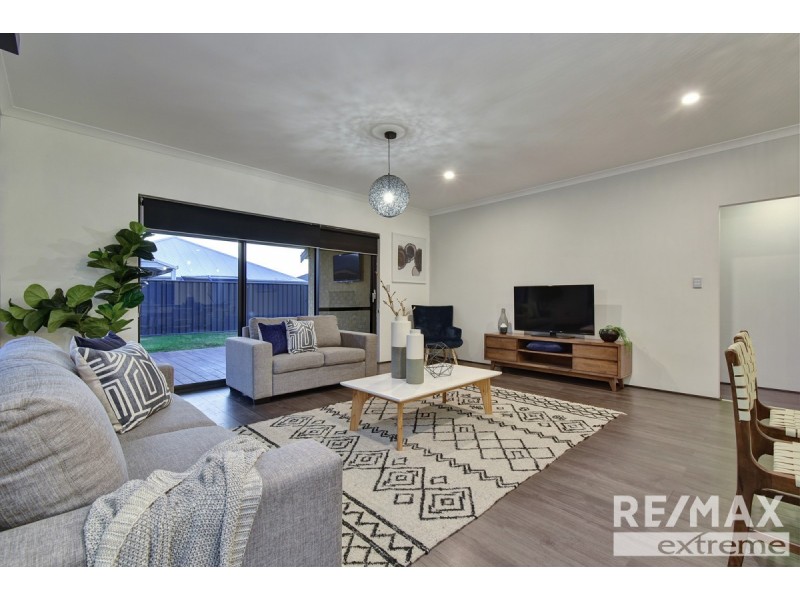 50 Fishbone Turn, Banksia Grove WA 6031