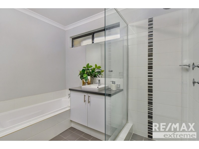 50 Fishbone Turn, Banksia Grove WA 6031