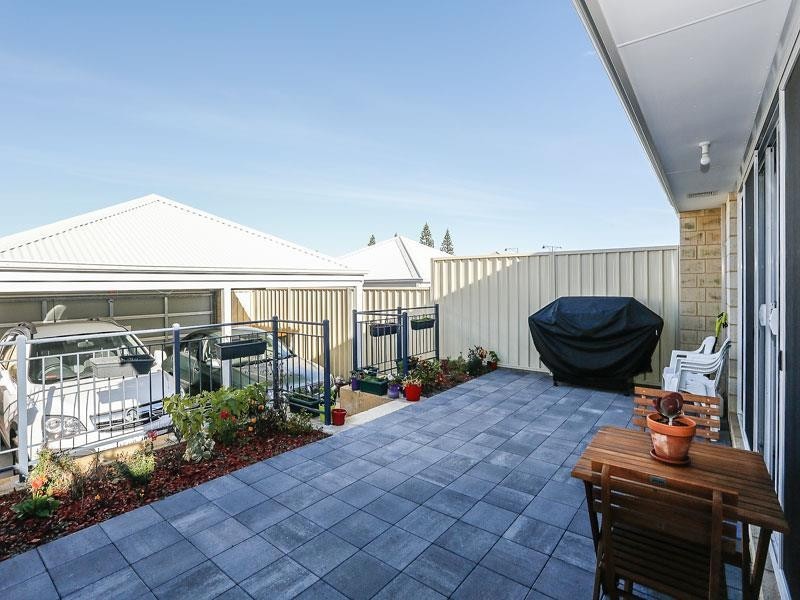 12 Uppingham Way, Butler WA 6036