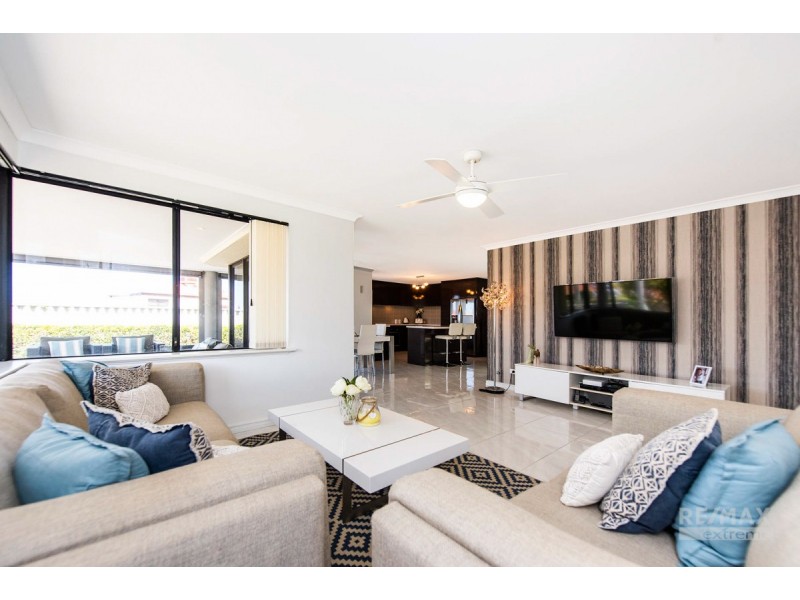 4 Jutland Rise, Ocean Reef WA 6027