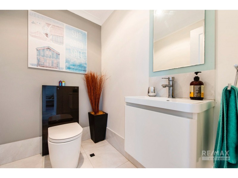 4 Jutland Rise, Ocean Reef WA 6027