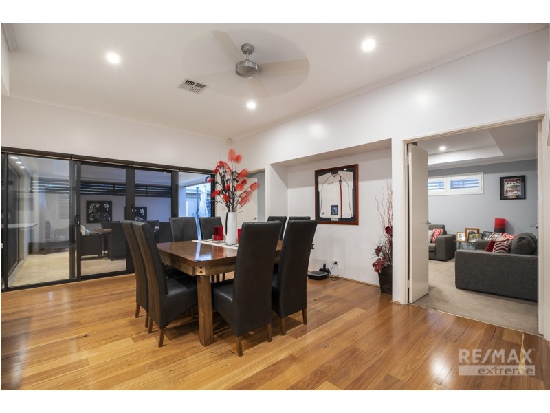 6 Yarmouth Road, Jindalee WA 6036