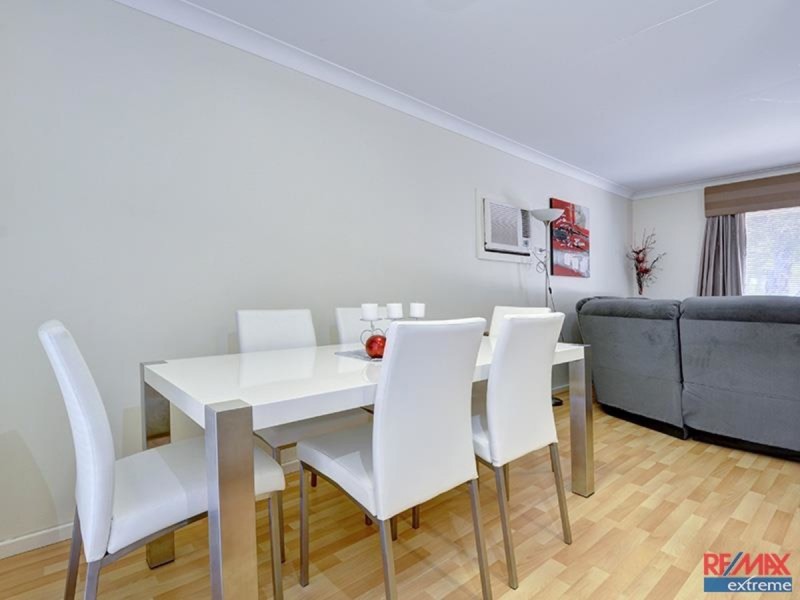 8 Waidup Street, Wanneroo WA 6065