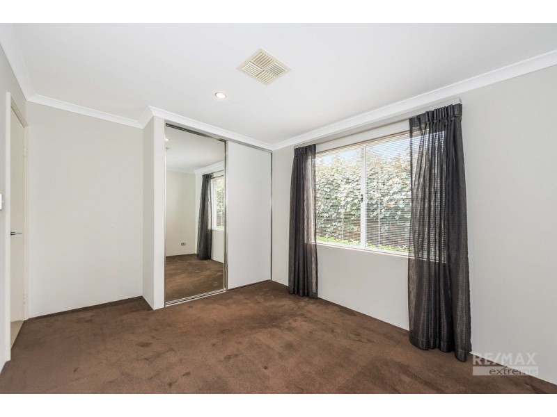 14 Adlington Way, The Vines WA 6069