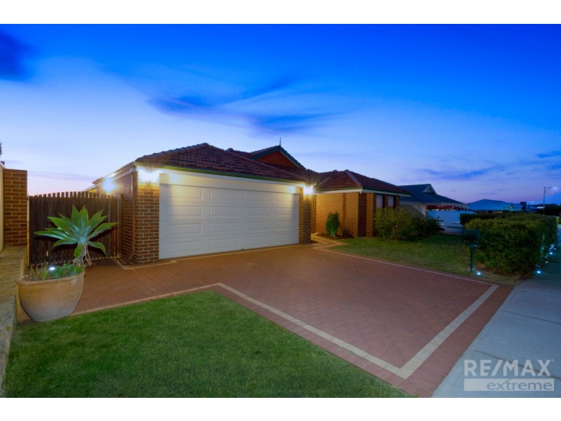 11 Thurleigh Approach, Butler WA 6036