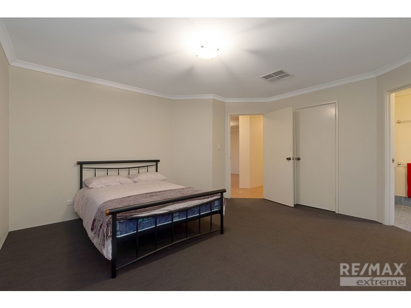 11 Thurleigh Approach, Butler WA 6036