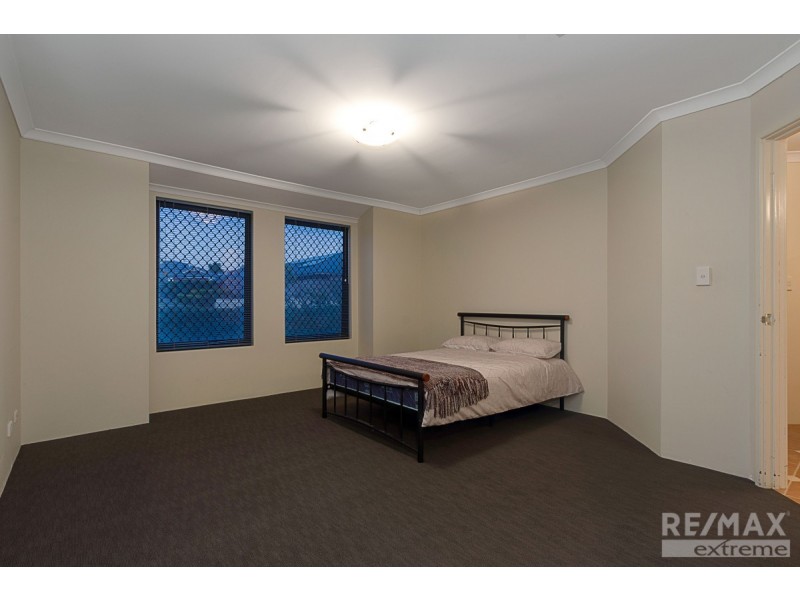 11 Thurleigh Approach, Butler WA 6036