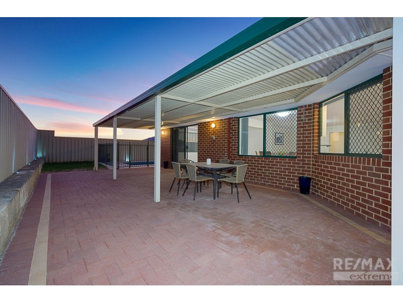 11 Thurleigh Approach, Butler WA 6036