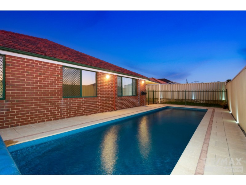 11 Thurleigh Approach, Butler WA 6036