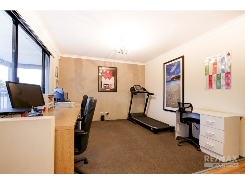 50 Benenden Avenue, Butler WA 6036