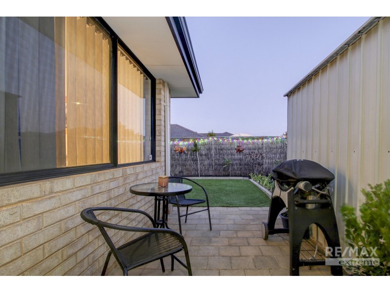 50 Benenden Avenue, Butler WA 6036