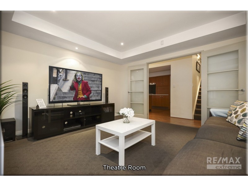 30 Shepperton Drive, Butler WA 6036