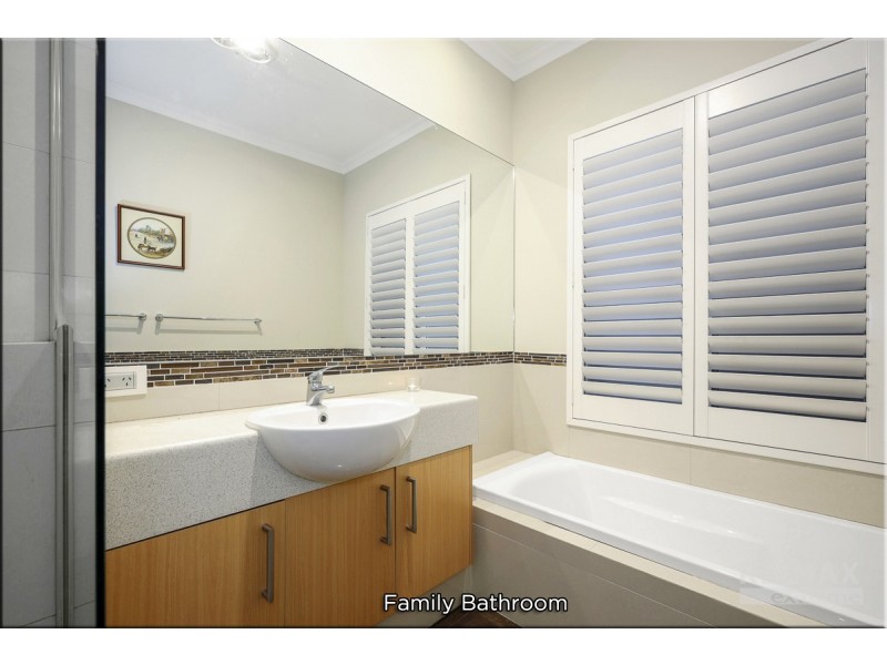 15 Hereford Bend, Butler WA 6036