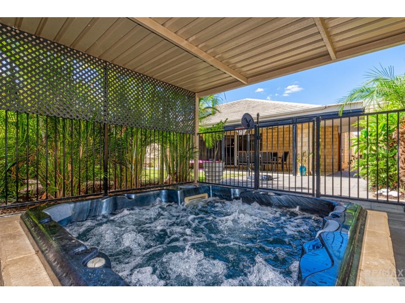 9 Triller Bend, Tapping WA 6065