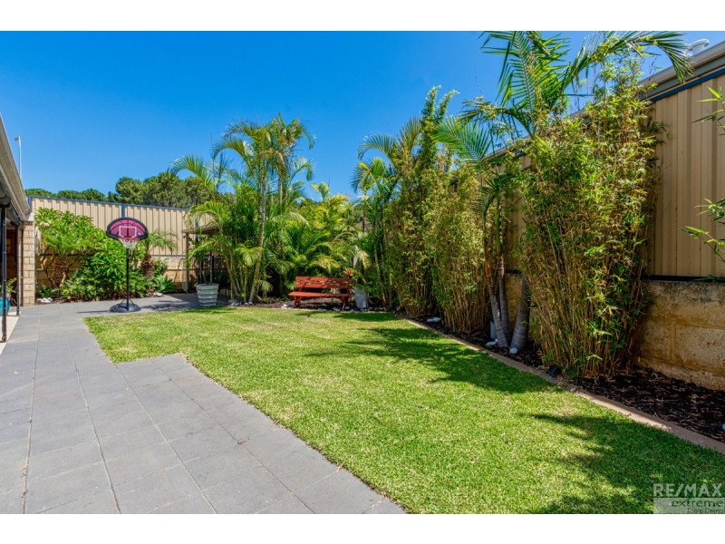 9 Triller Bend, Tapping WA 6065