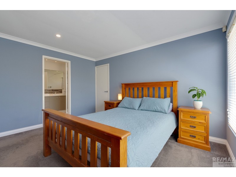 9 Triller Bend, Tapping WA 6065