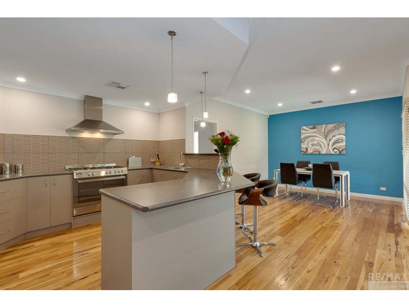 9 Triller Bend, Tapping WA 6065