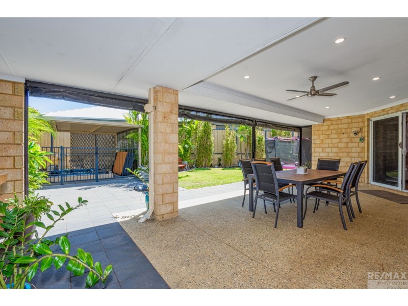 9 Triller Bend, Tapping WA 6065