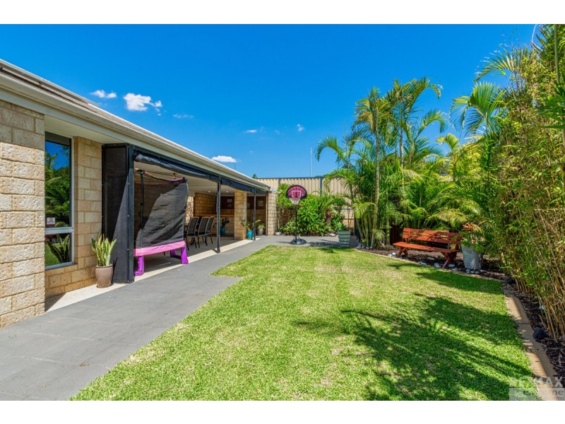 9 Triller Bend, Tapping WA 6065