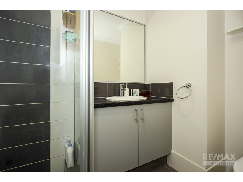 44 Pickering Gardens, Alkimos WA 6038