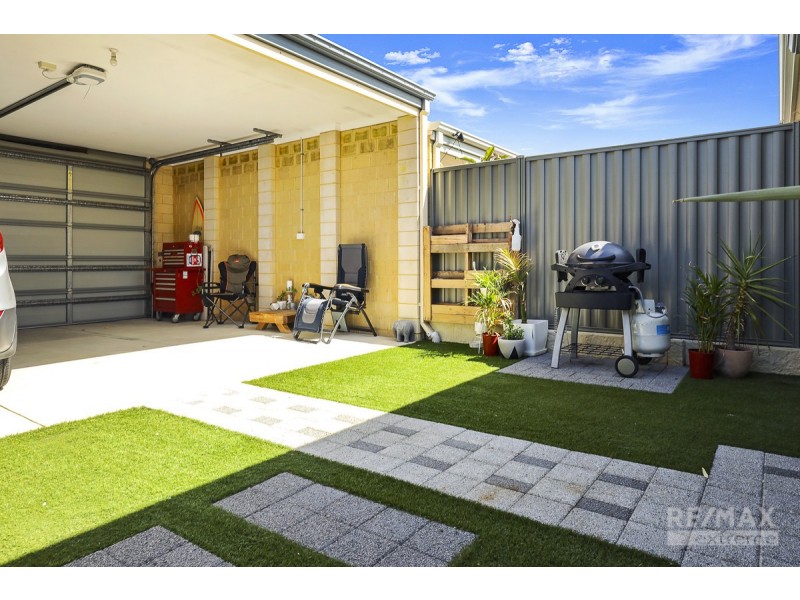 44 Pickering Gardens, Alkimos WA 6038