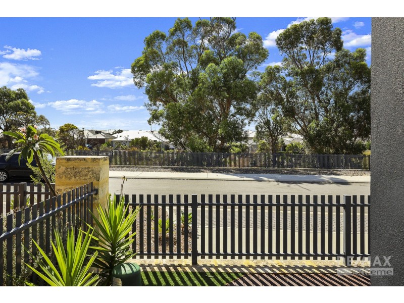 44 Pickering Gardens, Alkimos WA 6038
