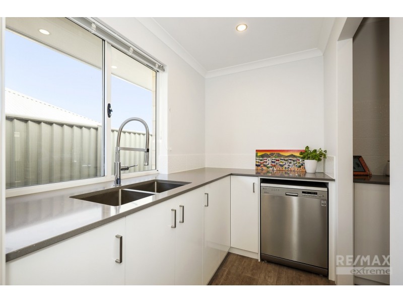 4 Celeste Street, Eglinton WA 6034