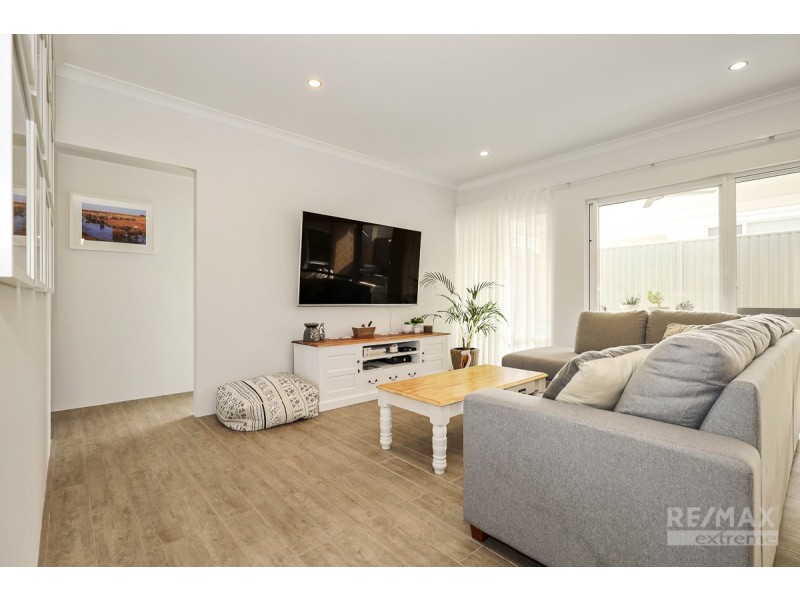 4 Celeste Street, Eglinton WA 6034