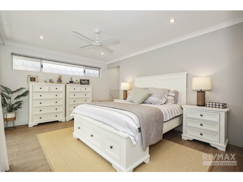 4 Celeste Street, Eglinton WA 6034